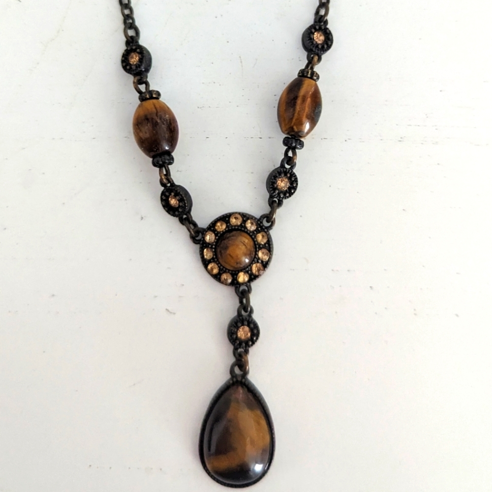 Avon Black and Amber Necklace